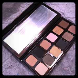 Laura Mercier eye art caviar color eye shadow